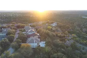 12912 Schleicher Trail, Austin, TX 78732 - Photo 39