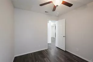 6808 S I-35 Frontage Rd, Austin, TX 78745 - Photo 15