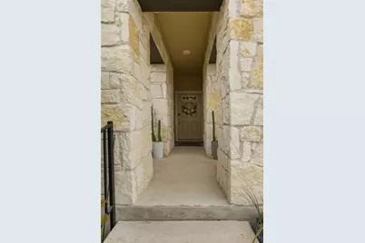 144 El Capitan Loop, Dripping Springs, TX 78620 - Photo 17
