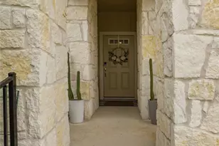 144 El Capitan Loop, Dripping Springs, TX 78620 - Photo 17