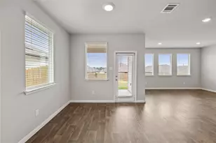 173 Frostweed Dr, Kyle, TX 78640 - Photo 19