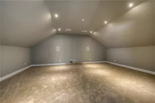 11209 Woodland Hills Trail, Austin, TX 78732 - Photo 17