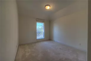 11209 Woodland Hills Trail, Austin, TX 78732 - Photo 13