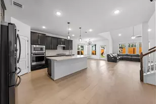 520 Landing Ln, Leander, TX 78641 - Photo 5