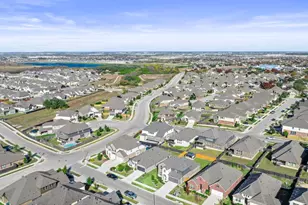 520 Landing Ln, Leander, TX 78641 - Photo 39