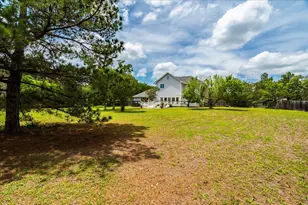 171 N Pin Oak Crossing, Elgin, TX 78621 - Photo 33