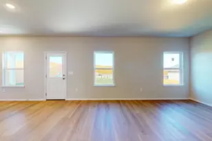 12300 Dillon Fls Dr, Austin, TX 78747 - Photo 5