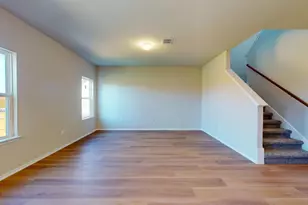 12300 Dillon Fls Dr, Austin, TX 78747 - Photo 7