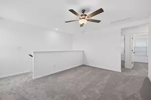 132 Christy St, Hutto, TX 78634 - Photo 15