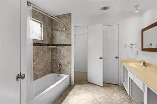 4802 Ganymede Dr, Austin, TX 78727 - Photo 19
