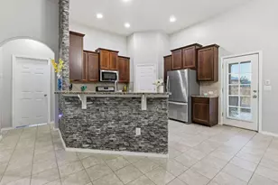 114 Painted Desert Ln, Buda, TX 78610 - Photo 7