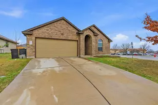 114 Painted Desert Ln, Buda, TX 78610 - Photo 3