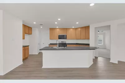 200 Colonel McNally Loop, Jarrell, TX 76537 - Photo 7