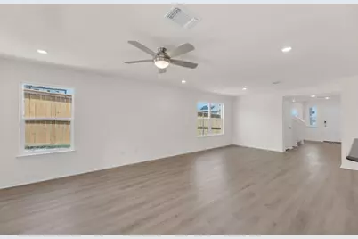 200 Colonel McNally Loop, Jarrell, TX 76537 - Photo 5