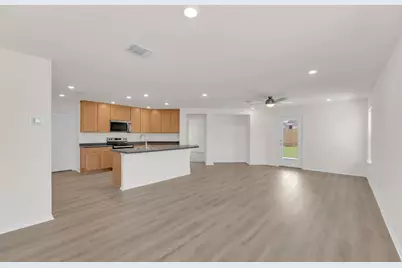 200 Colonel McNally Loop, Jarrell, TX 76537 - Photo 3