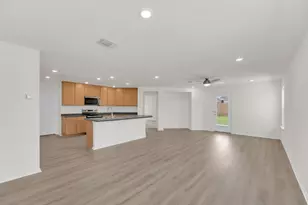 200 Colonel McNally Loop, Jarrell, TX 76537 - Photo 3