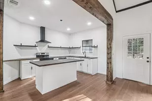 385 Alta Vista Dr, Bastrop, TX 78602 - Photo 9