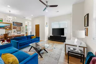 1609 W 8th St, Austin, TX 78703 - Photo 5