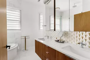 1609 W 8th St, Austin, TX 78703 - Photo 21