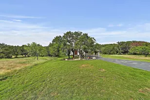 1404 Faultline Dr, Horseshoe Bay, TX 78657 - Photo 3