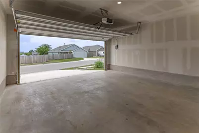 2612 Schwartz Lane, Pflugerville, TX 78660 - Photo 15