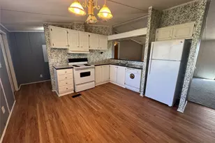 114 Speir Ln, Elgin, TX 78621 - Photo 5