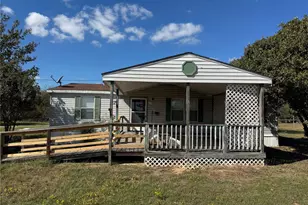 114 Speir Ln, Elgin, TX 78621 - Photo 3