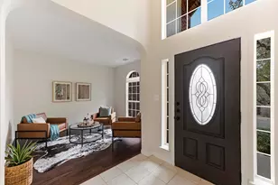 11200 Savin Hill Ln, Austin, TX 78739 - Photo 3