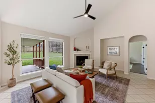 11200 Savin Hill Ln, Austin, TX 78739 - Photo 13