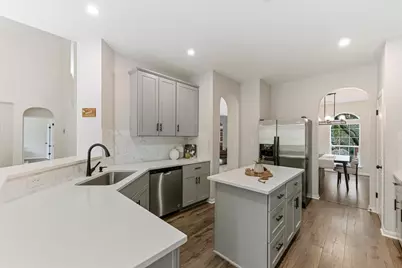 11200 Savin Hill Lane, Austin, TX 78739 - Photo 7