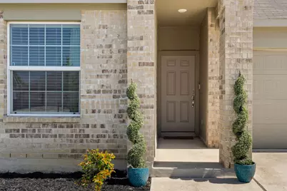 185 Silver Springs Bend, Kyle, TX 78640 - Photo 3