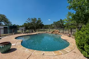 315 Angel Fire Dr, Dripping Springs, TX 78620 - Photo 13