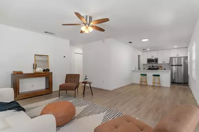 607 Magnolia Street, Bastrop, TX 78602 - Photo 9