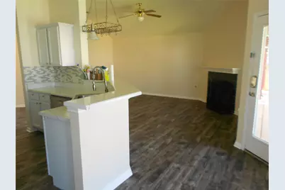701 Los Robles Road, Leander, TX 78641 - Photo 13