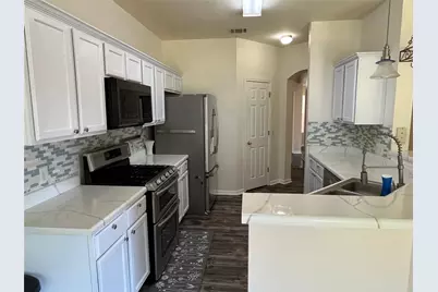 701 Los Robles Road, Leander, TX 78641 - Photo 17