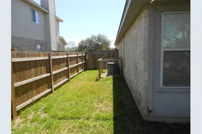 701 Los Robles Road, Leander, TX 78641 - Photo 35
