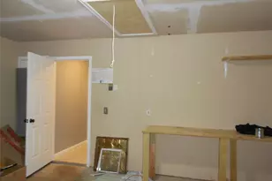 701 Los Robles Rd, Leander, TX 78641 - Photo 37