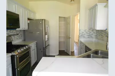 701 Los Robles Road, Leander, TX 78641 - Photo 17