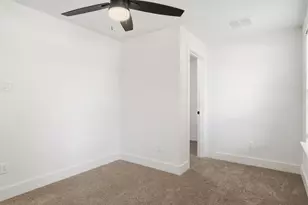 404 E Wolf St, Granger, TX 76530 - Photo 23
