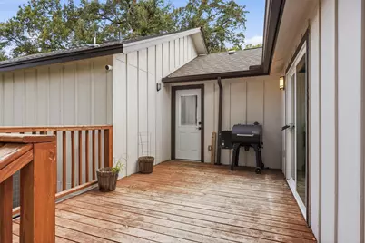 404 E Wolf Street, Granger, TX 76530 - Photo 37
