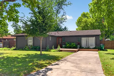 1411 Gilmore Street, Taylor, TX 76574 - Photo 3