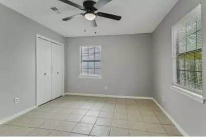 403 Edmond Street, Taylor, TX 76574 - Photo 3