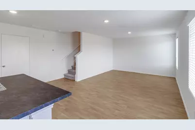 110 Bull Lake Circle, Buda, TX 78610 - Photo 5