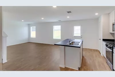 110 Bull Lake Circle, Buda, TX 78610 - Photo 3