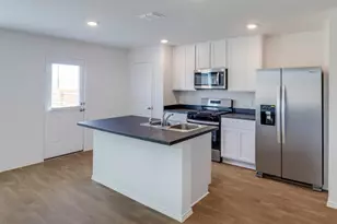 110 Bull Lake Cir, Buda, TX 78610 - Photo 3