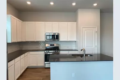 3000 Chisholm Trail Road #49, Round Rock, TX 78681 - Photo 5