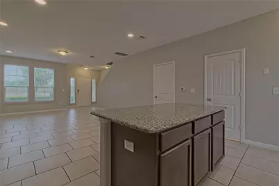 315 N Heatherwilde Boulevard, Pflugerville, TX 78660 - Photo 13