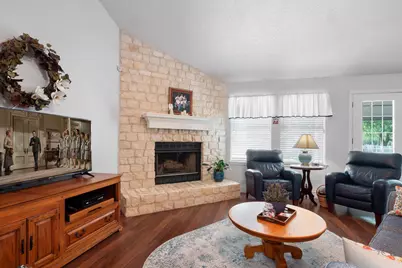 808 Golden Oaks Road, Georgetown, TX 78628 - Photo 9