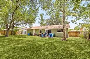 2412 E Stassney Ln, Austin, TX 78744 - Photo 13