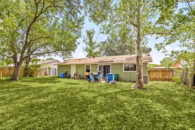 2412 E Stassney Lane, Austin, TX 78744 - Photo 13
